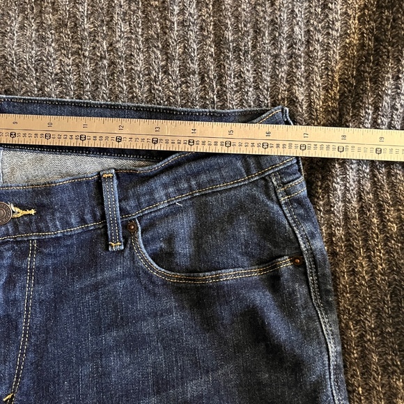 Levi's Jeans - Womens 515 Bootcut - size 14 - Picture 6 of 7